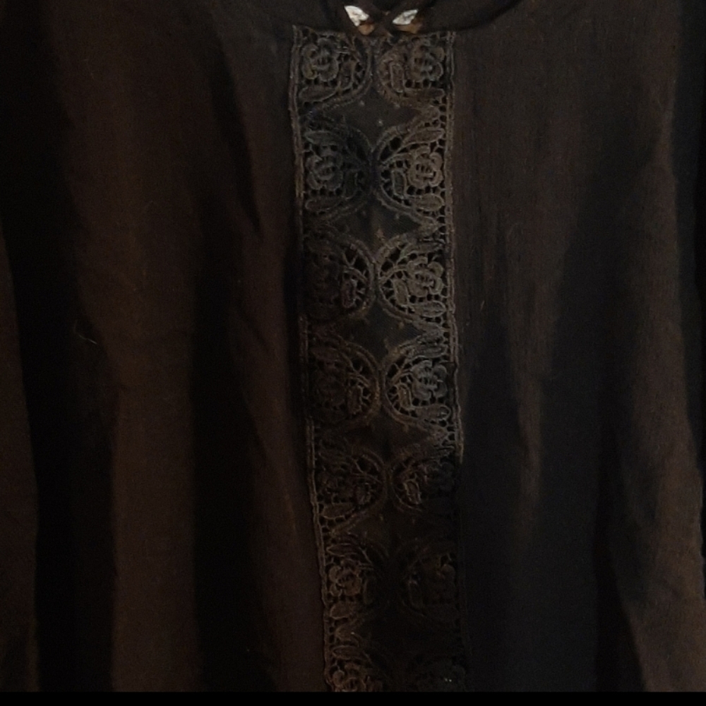 Maurices black flowy pancho top - Picture 4 of 6